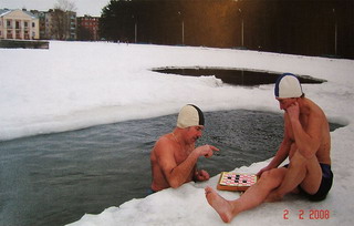 Так отдыхают крутейшие моржи клуба "Оптимист"! (фото февраль 2008 г.)